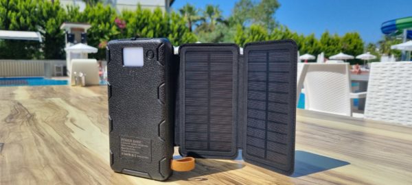 Vikbar solcellspowerbank- 10.000mAh - Bild 5